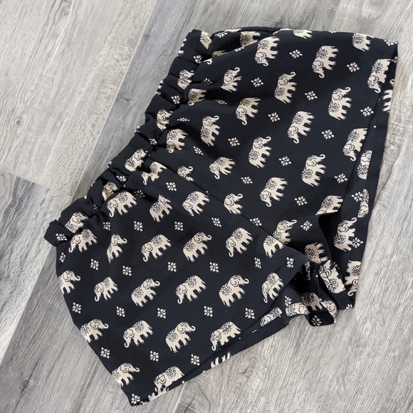 Forever 21 Pants - Forever 21 short